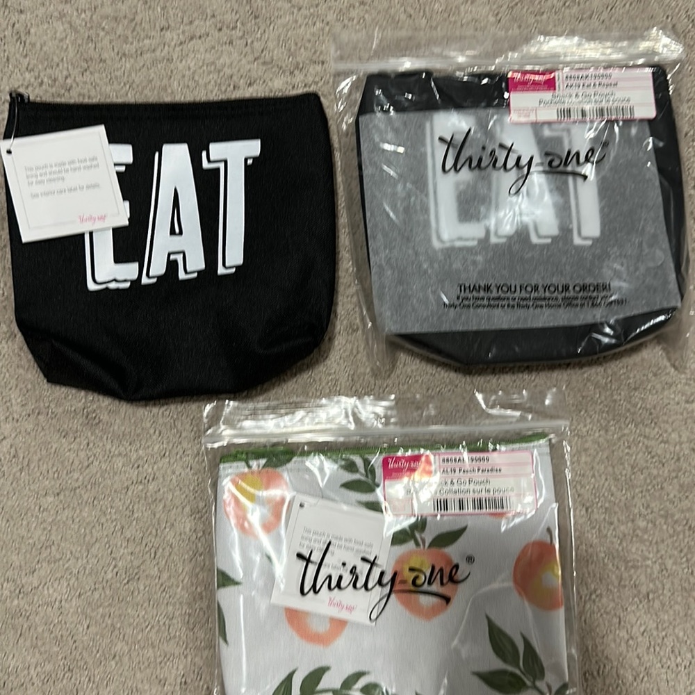 3 Thirty-one snack & go pouches, NWT.